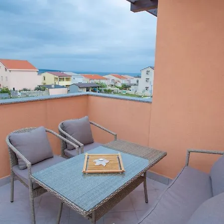 Tara With Pool * Povljana